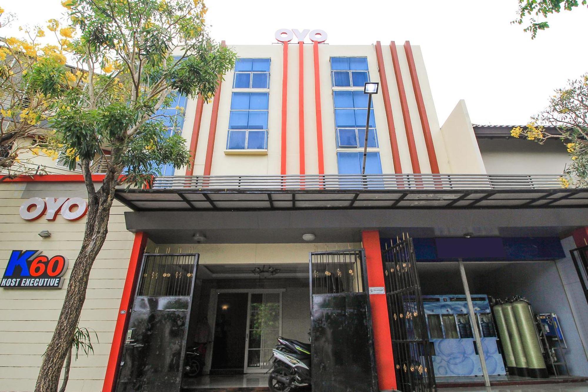 Super Oyo Capital O 175 K-60 Residence Surabaya Exterior photo