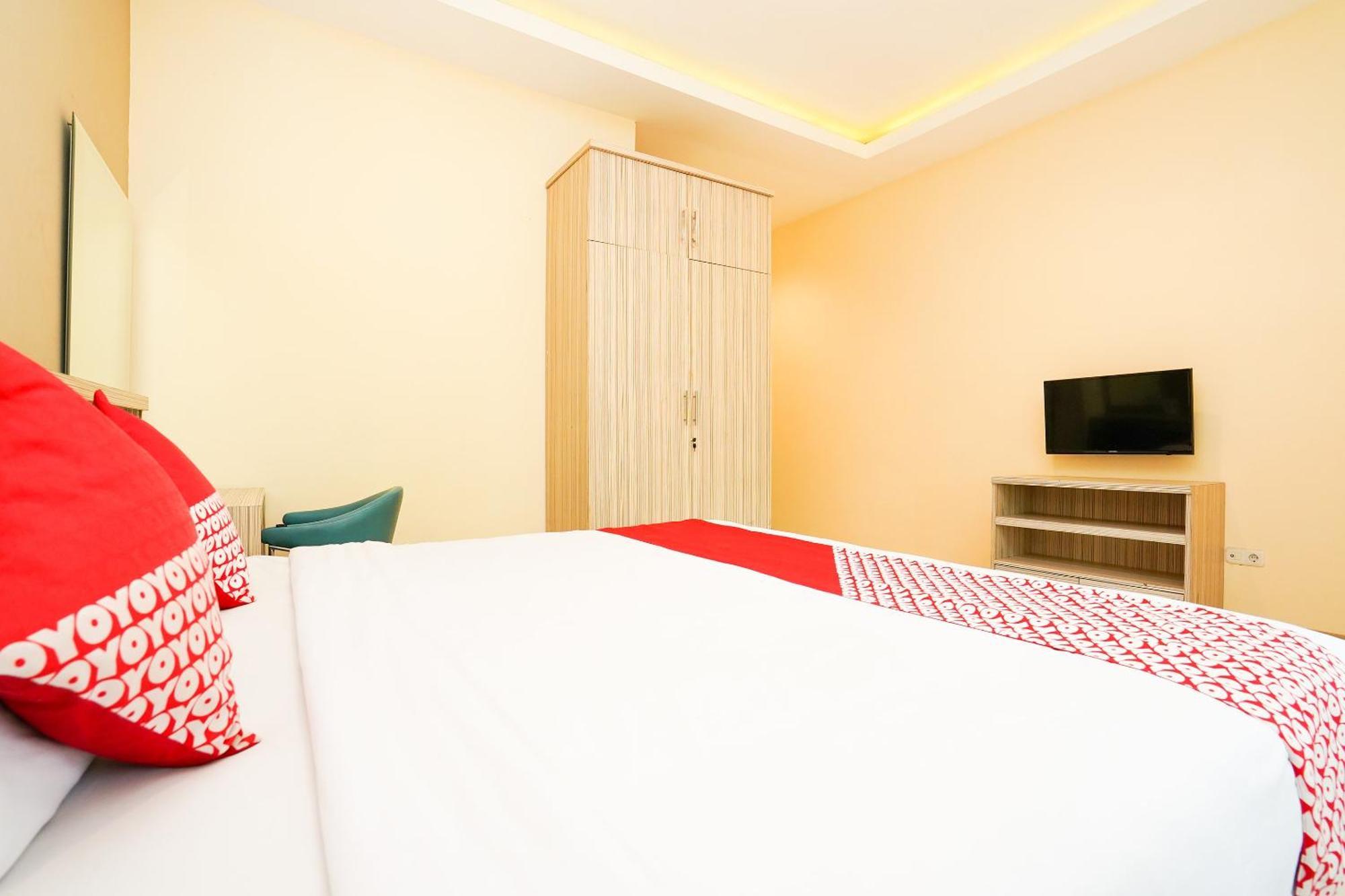 Super Oyo Capital O 175 K-60 Residence Surabaya Exterior photo