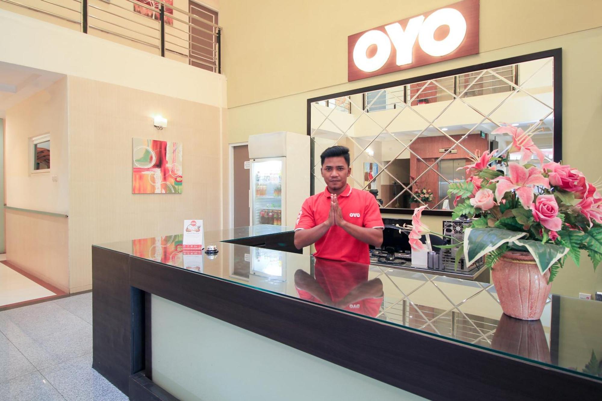 Super Oyo Capital O 175 K-60 Residence Surabaya Exterior photo