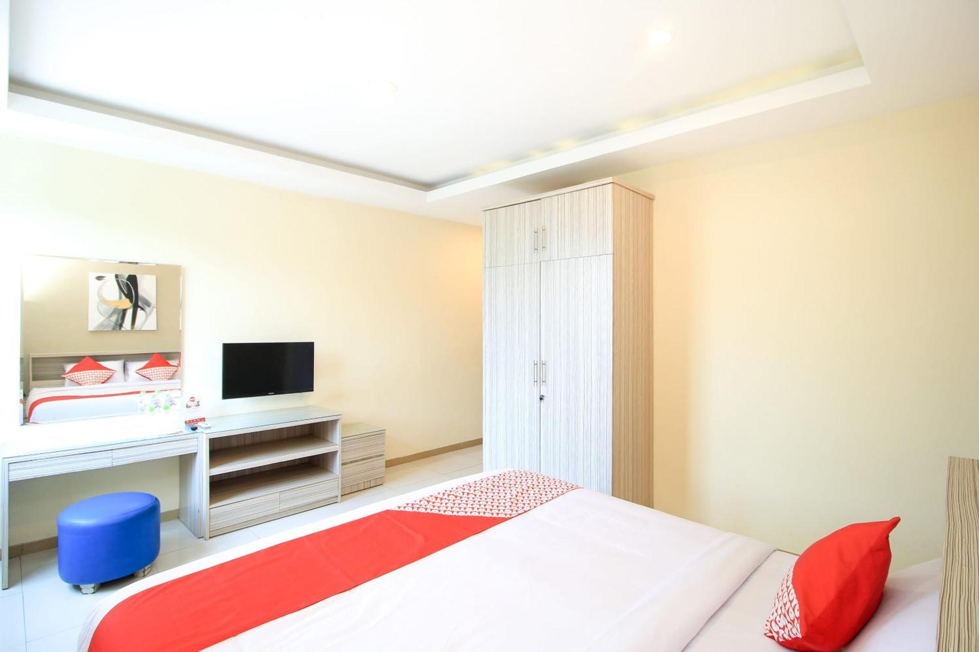 Super Oyo Capital O 175 K-60 Residence Surabaya Exterior photo