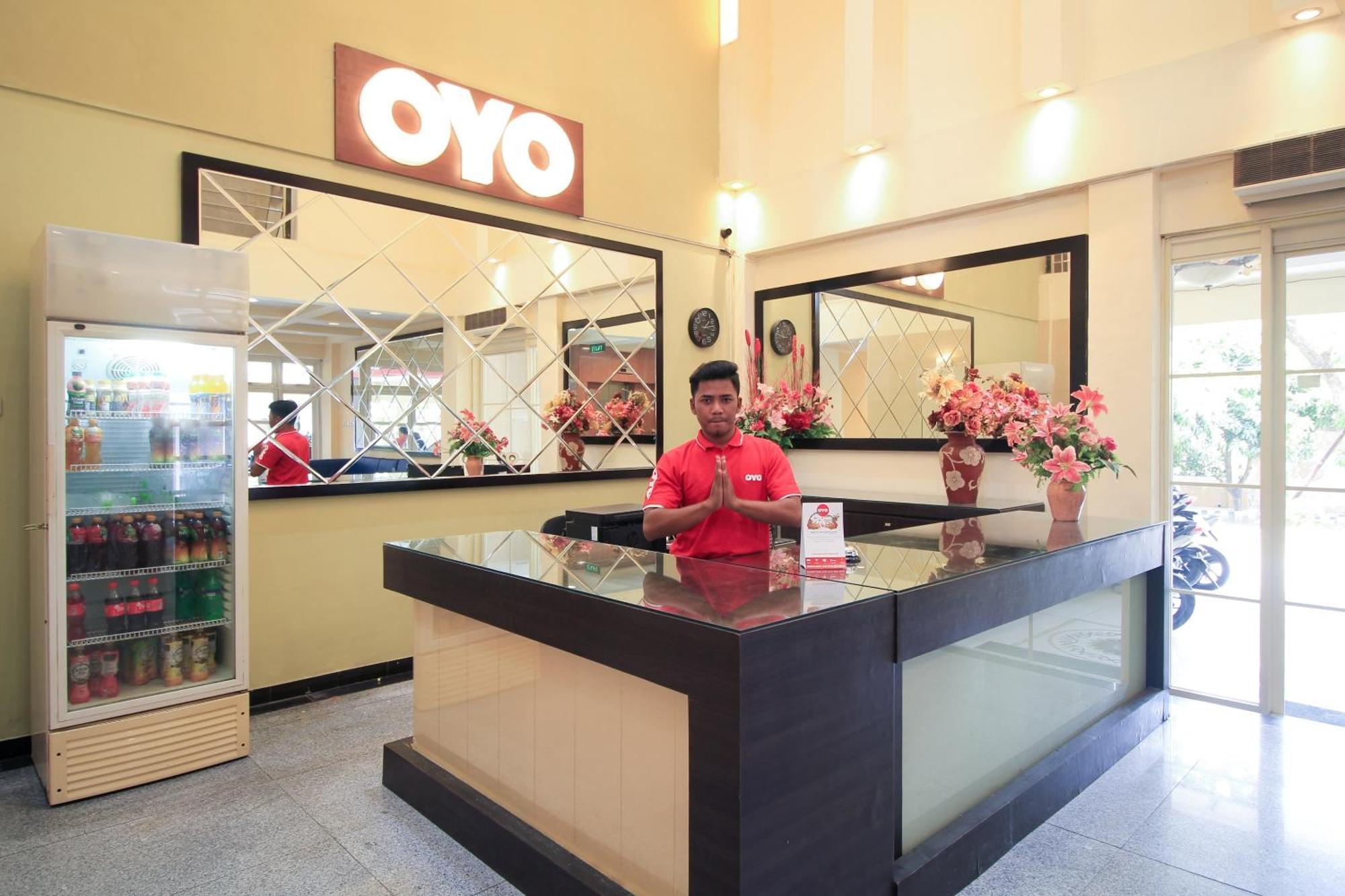 Super Oyo Capital O 175 K-60 Residence Surabaya Exterior photo