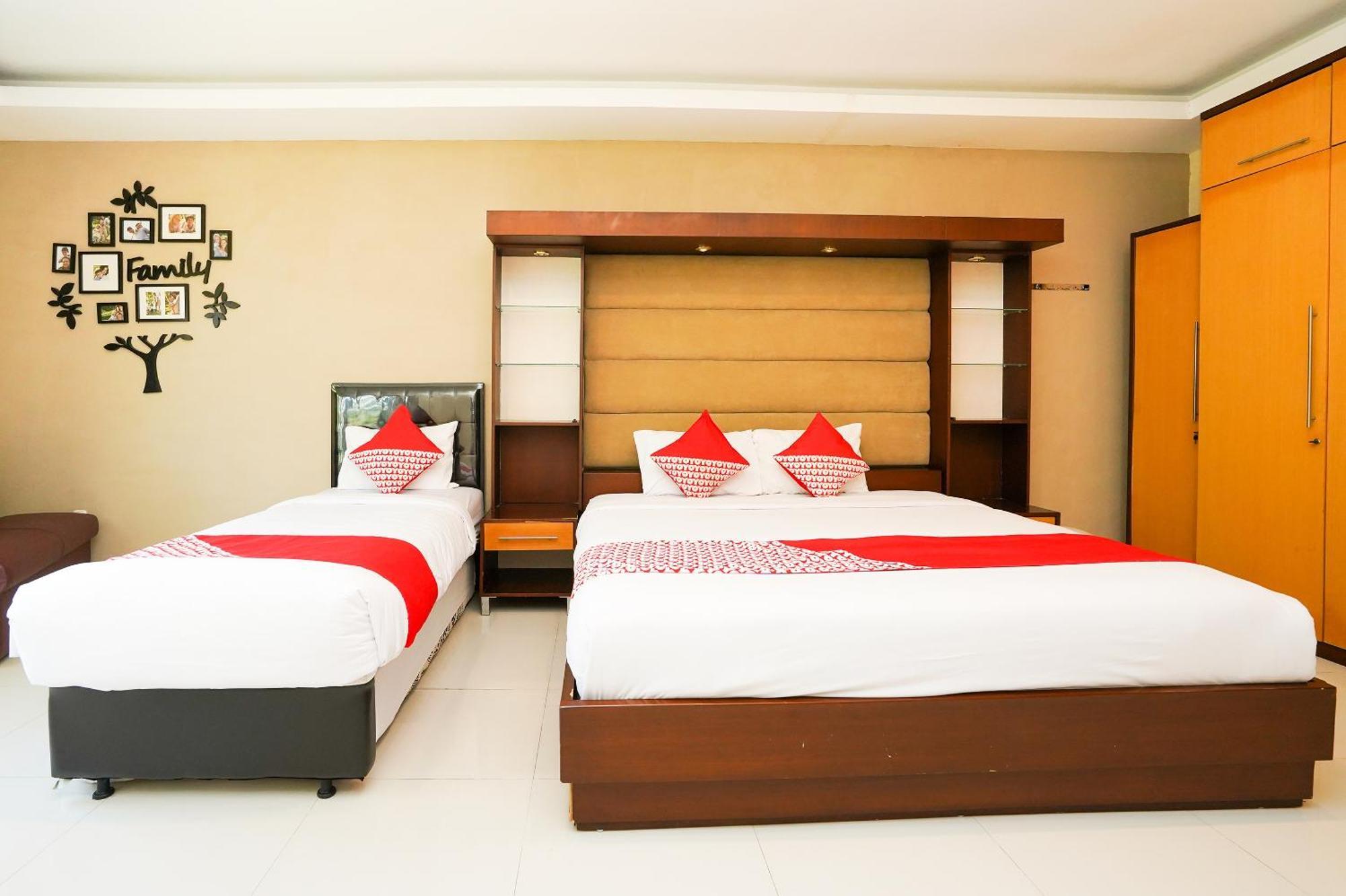 Super Oyo Capital O 175 K-60 Residence Surabaya Exterior photo